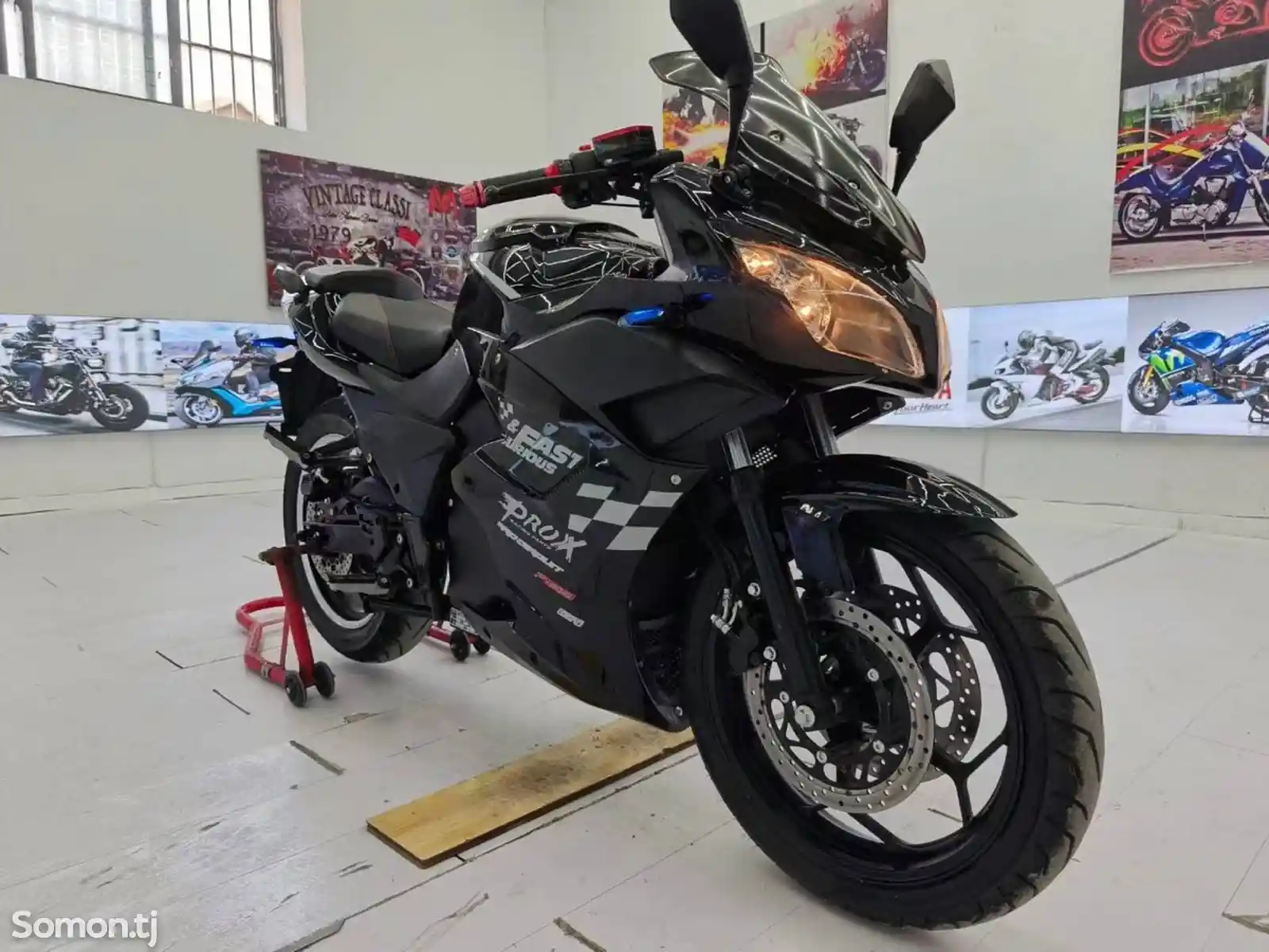 Электромотоцикл Kawasaki Ninja 72/20-3