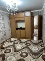 3-комн. квартира, 4 этаж, 60м², 102 мкр-4