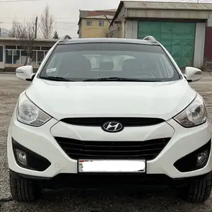 Hyundai Tucson, 2012