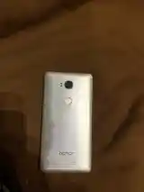 Телефон Honor-2