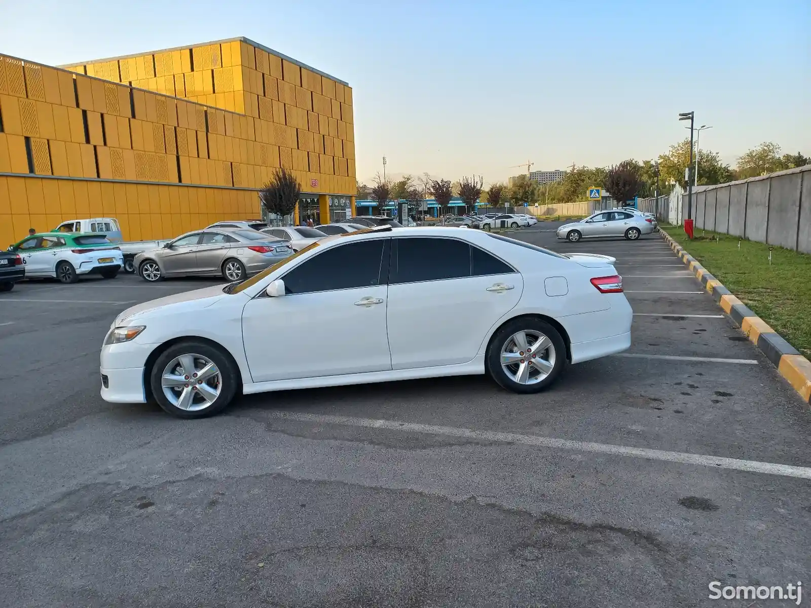 Toyota Camry, 2011-5