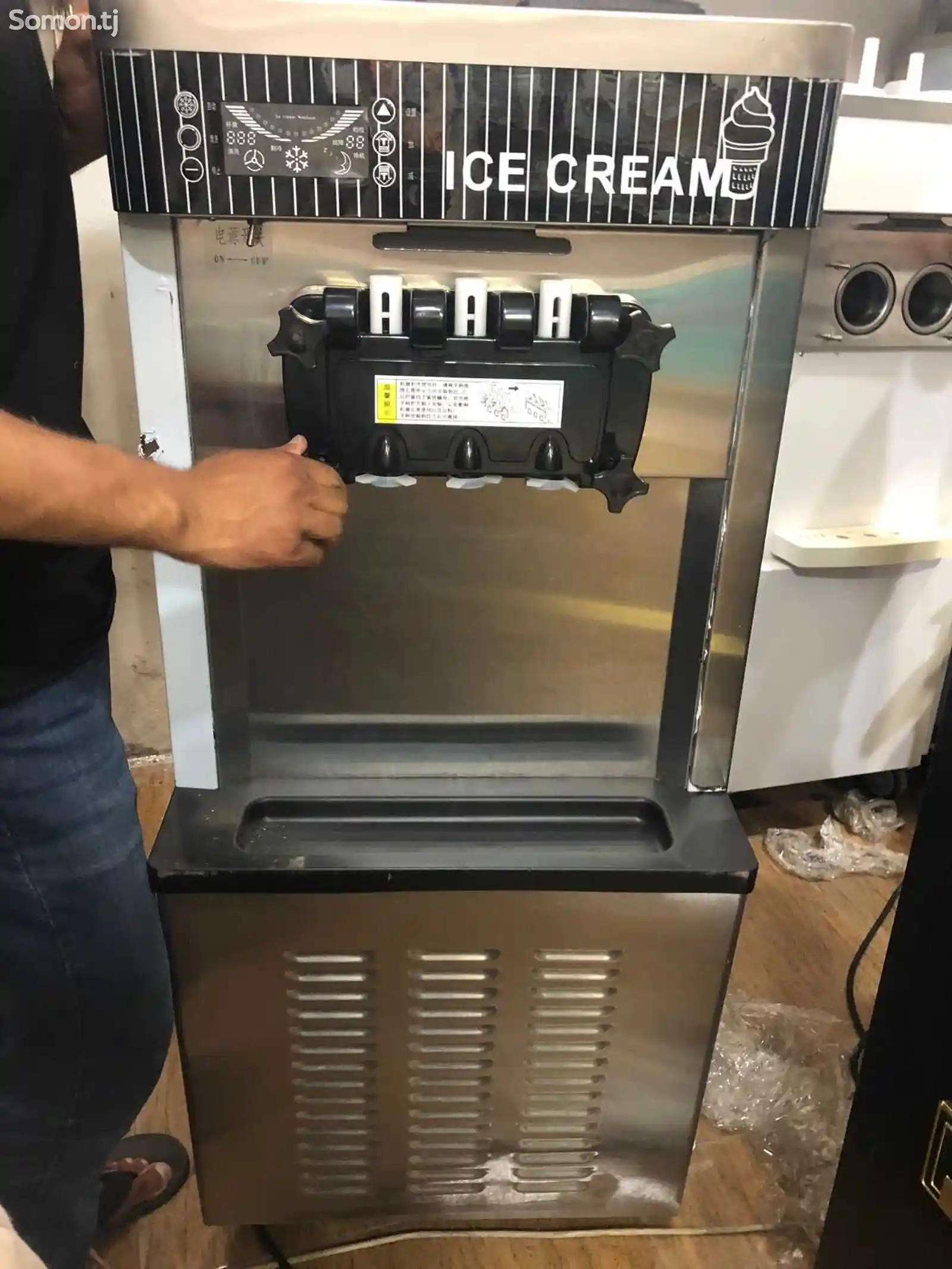 Фризер для мороженого Donper-1