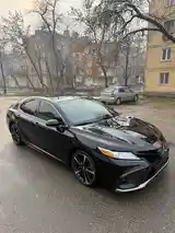 Toyota Camry, 2018-3