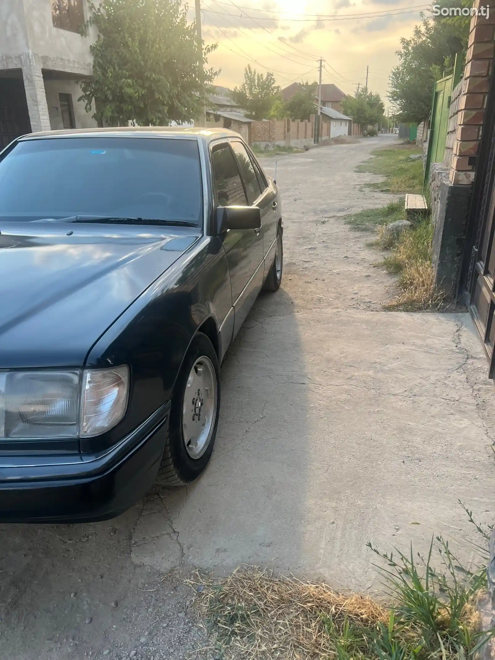 Mercedes-Benz W124, 1994-2