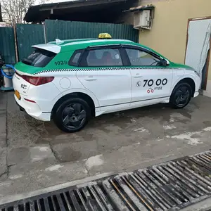 BYD E2, 2023