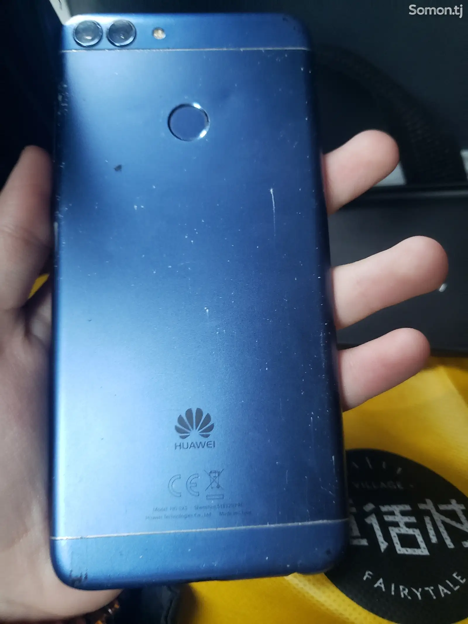 Телефон Huawei-1