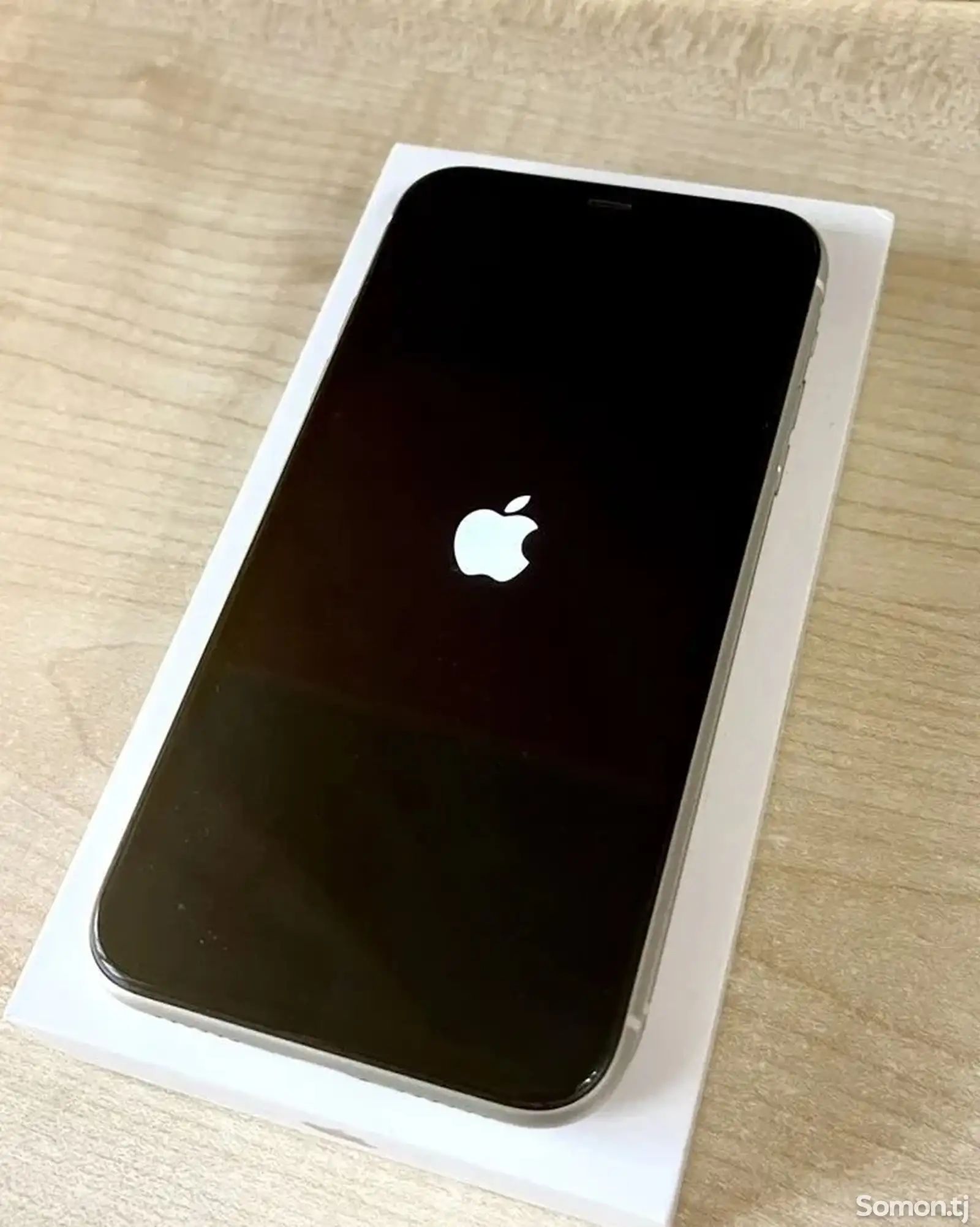 Apple iPhone 11, 64 gb, White-1