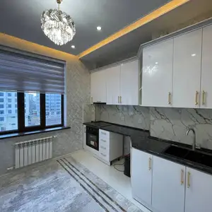 2-комн. квартира, 5 этаж, 72 м², Сино