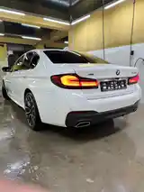 BMW 5 series, 2022-2