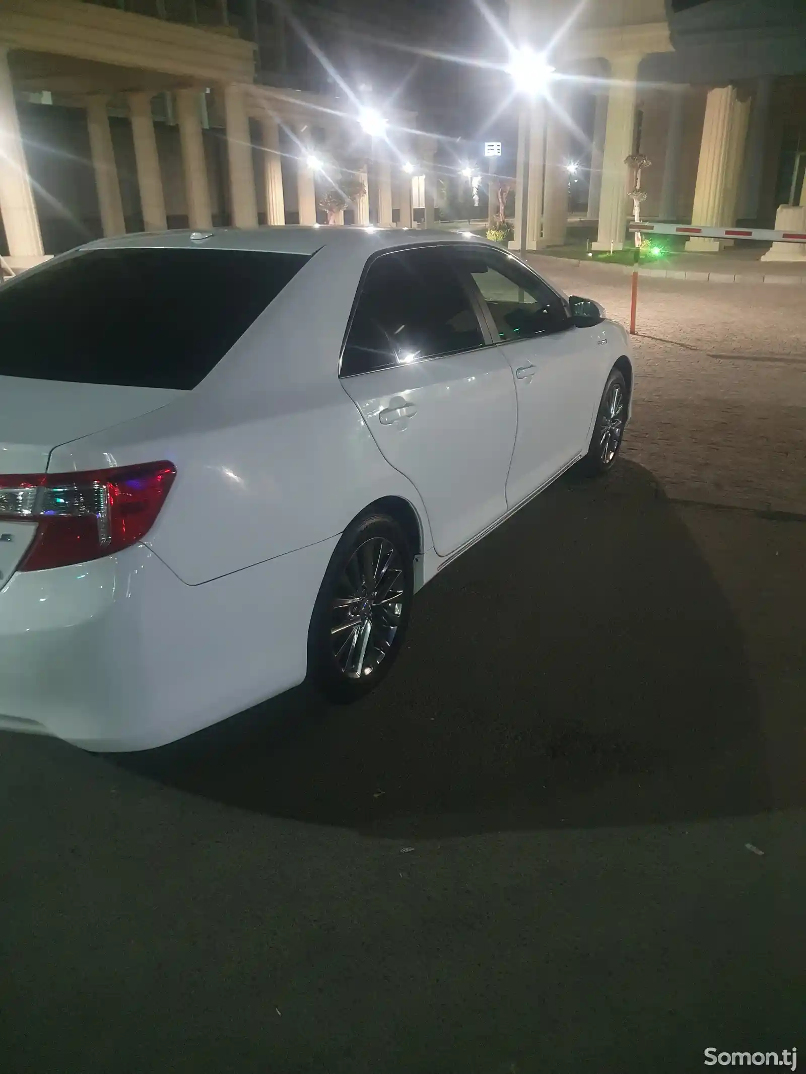 Toyota Camry, 2014-4