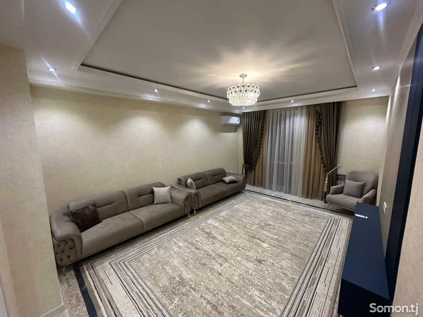 2-комн. квартира, 15 этаж, 100м², Дом печати-1