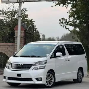 Toyota Vellfire, 2014