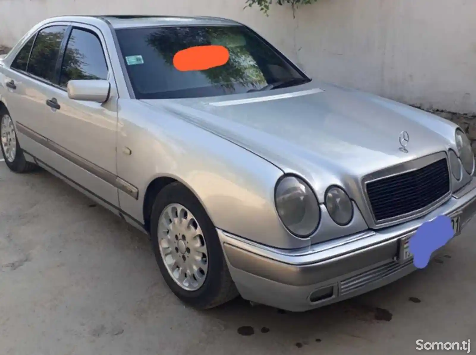 Лобовое стекло на Mercedes Benz W210