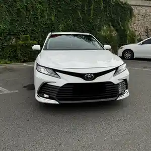 Toyota Camry, 2022