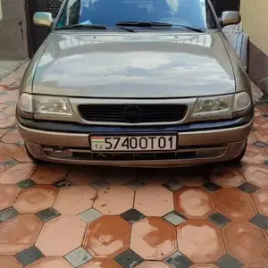 Opel Astra F, 1996