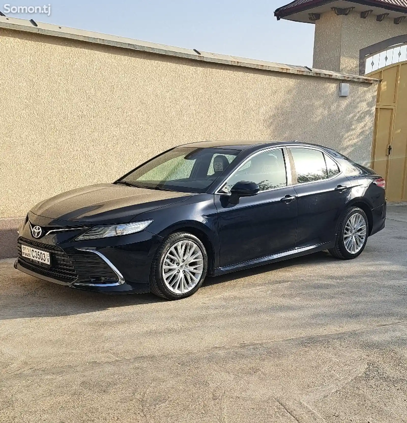 Toyota Camry, 2019-5