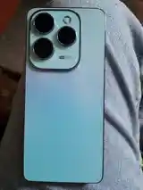 Infinix Hot 40 PRO-4