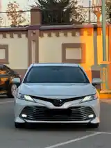 Toyota Camry, 2019-2