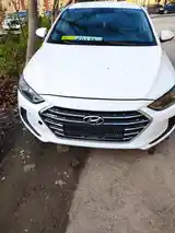 Hyundai Elantra, 2018-3