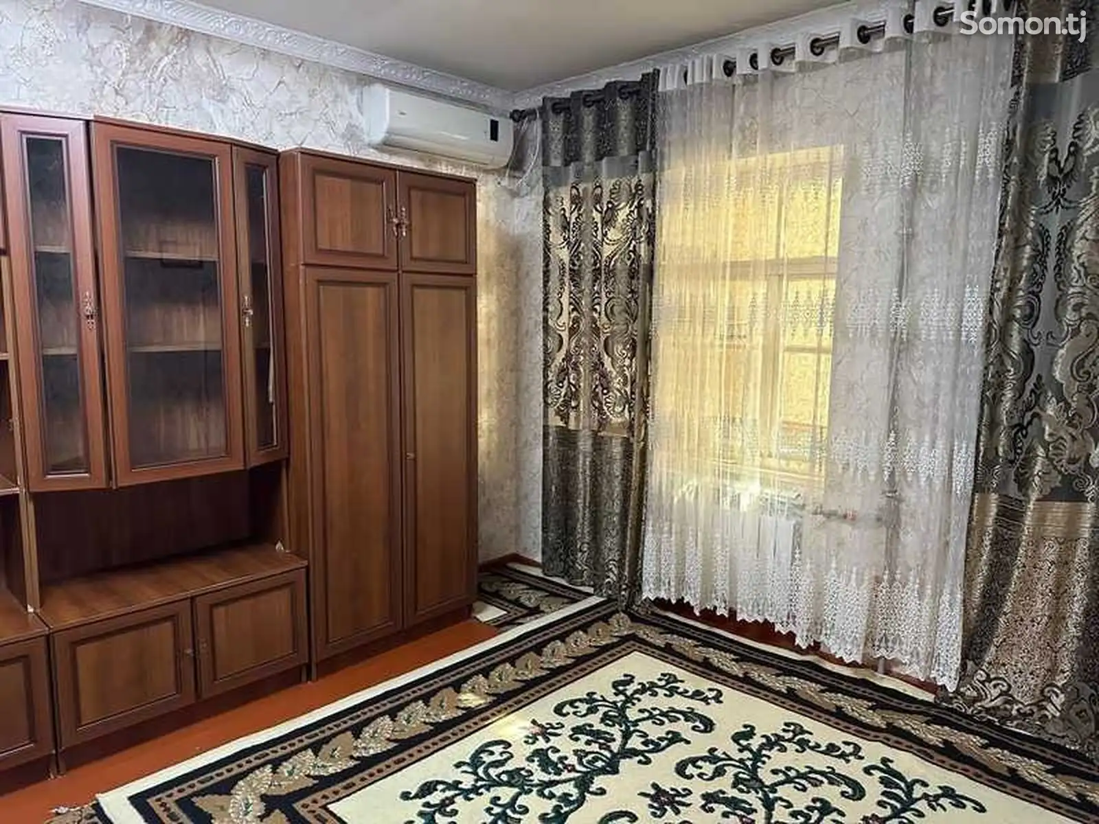 1-комн. квартира, 3 этаж, 50 м², Мости Аэропорт-1