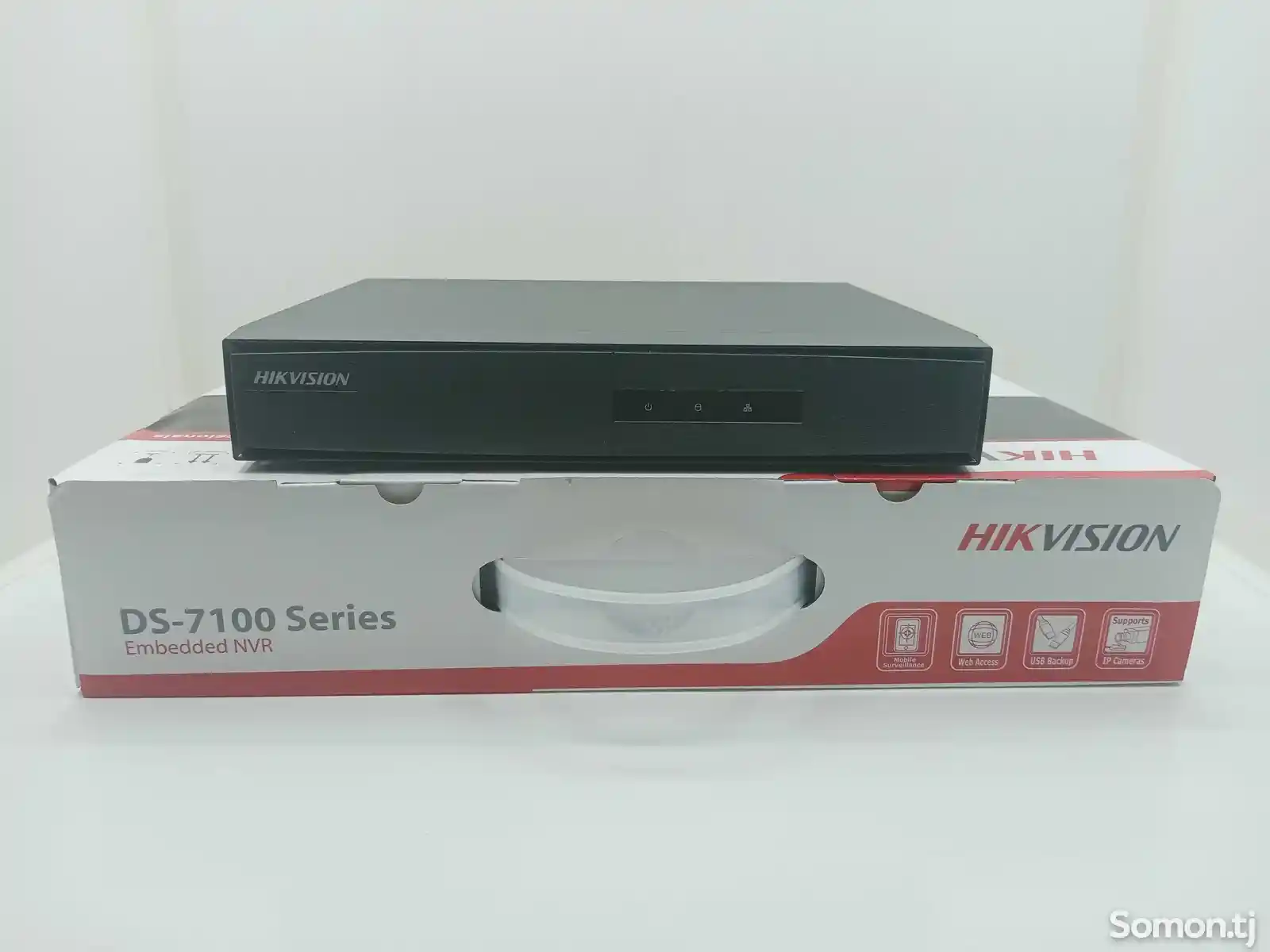 IP-видеорегистратор Hikvision DS-7108NI-Q1/M-3