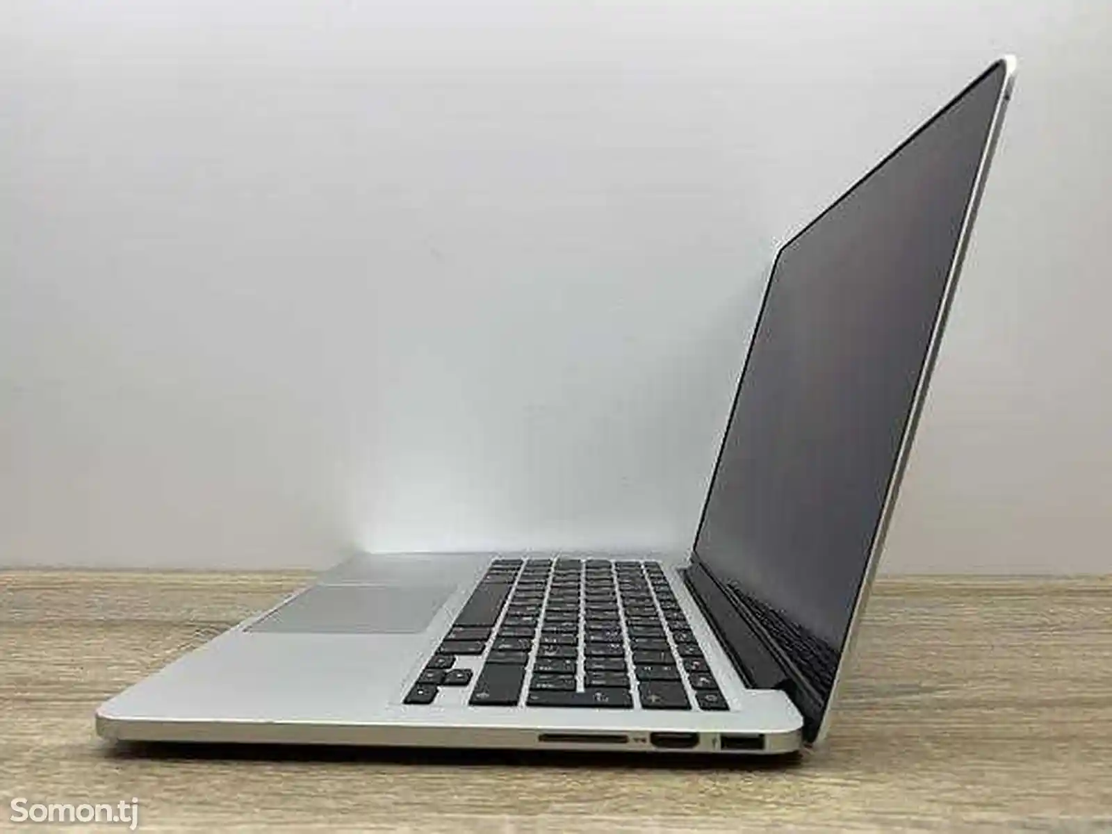 Ноутбук MacBook Pro-9