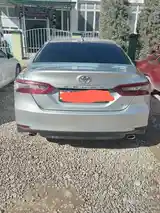 Toyota Camry, 2019-9