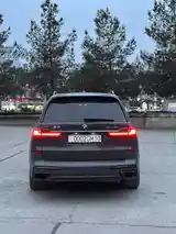 BMW X7, 2022-4