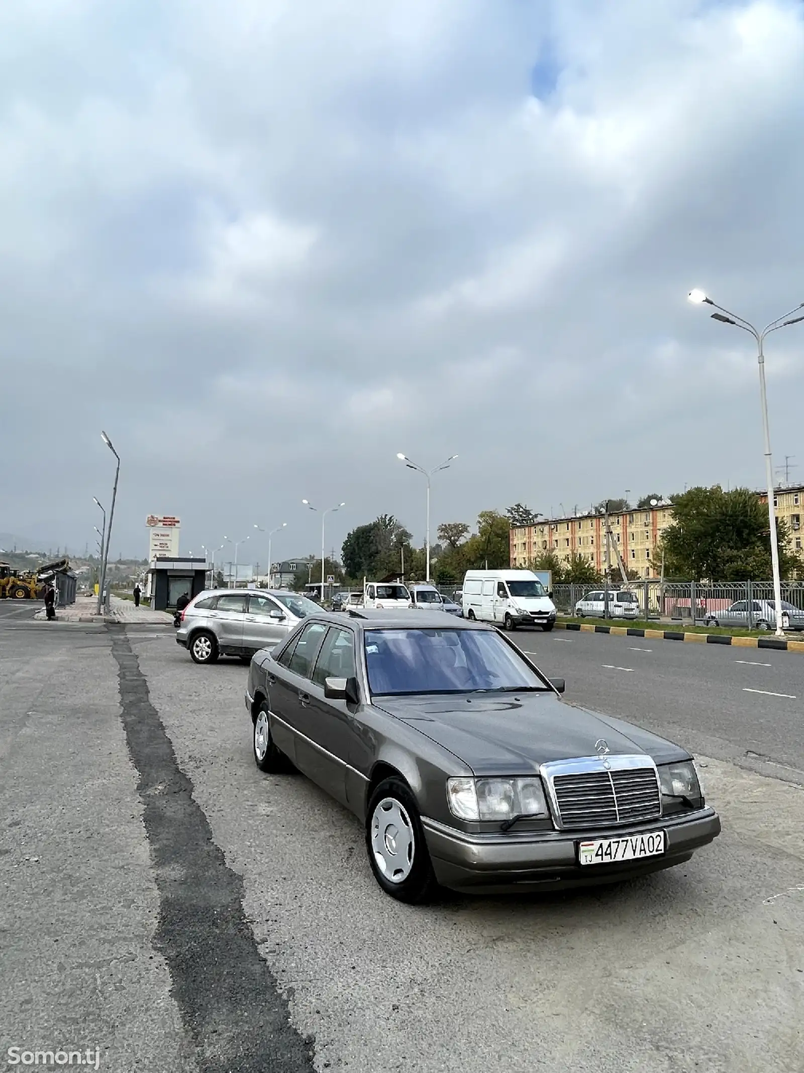 Mercedes-Benz W124, 1992-1