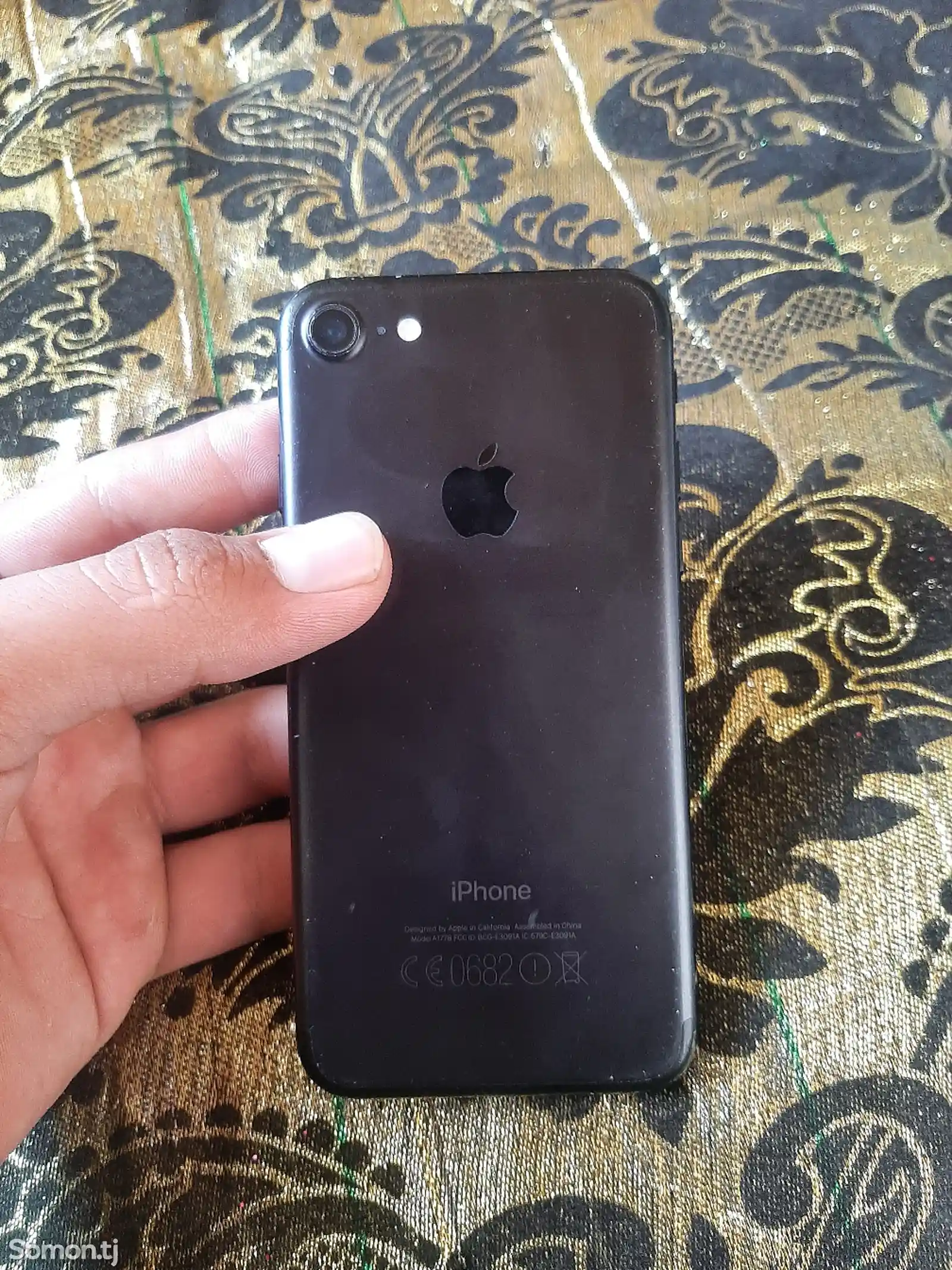 Apple iPhone 7, 32 gb-6