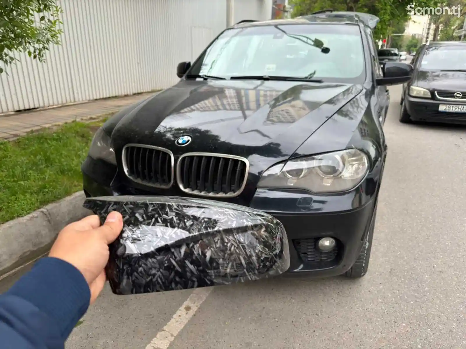 Накладка на зеркало на BMW X5-1