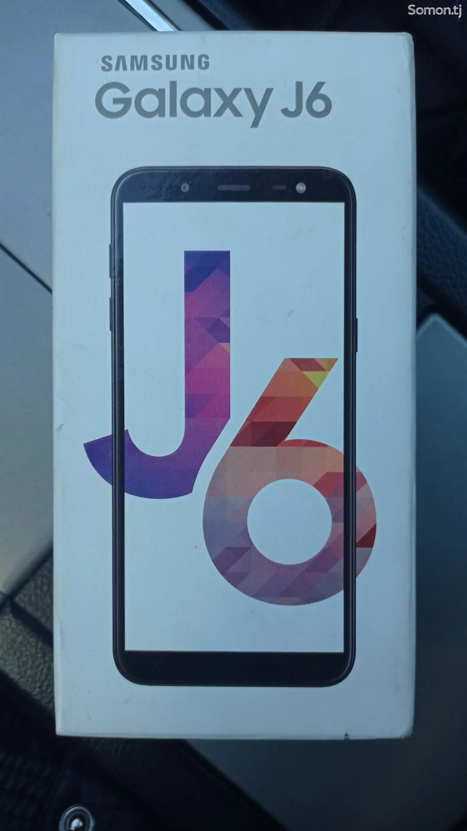 Samsung Galaxy J6-1