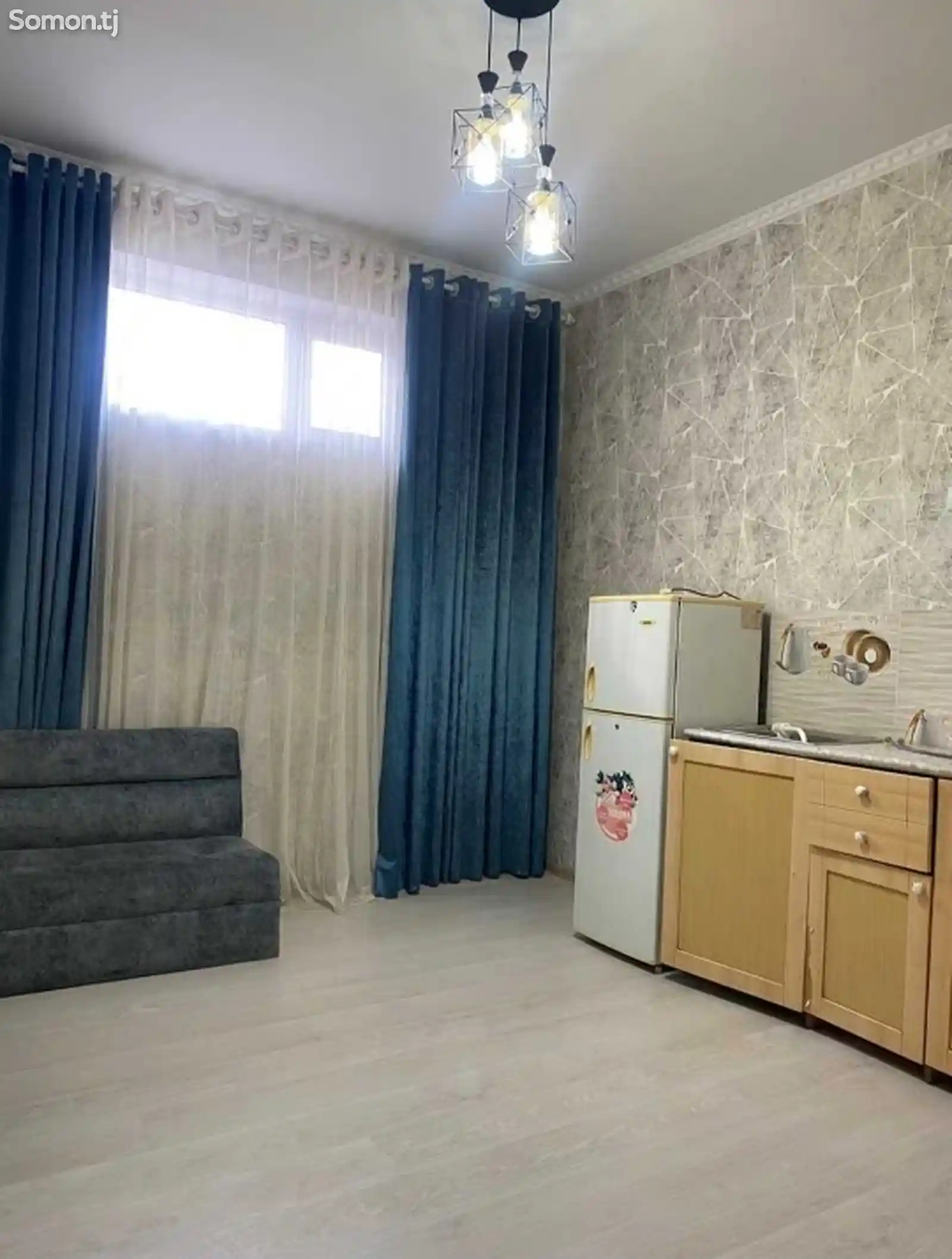 1-комн. квартира, Цокольный этаж, 40 м², 13 мкр-1