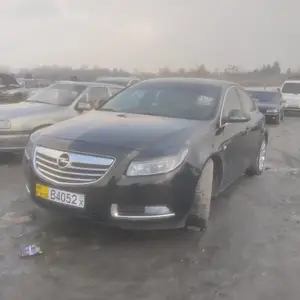 Opel Insignia, 2011