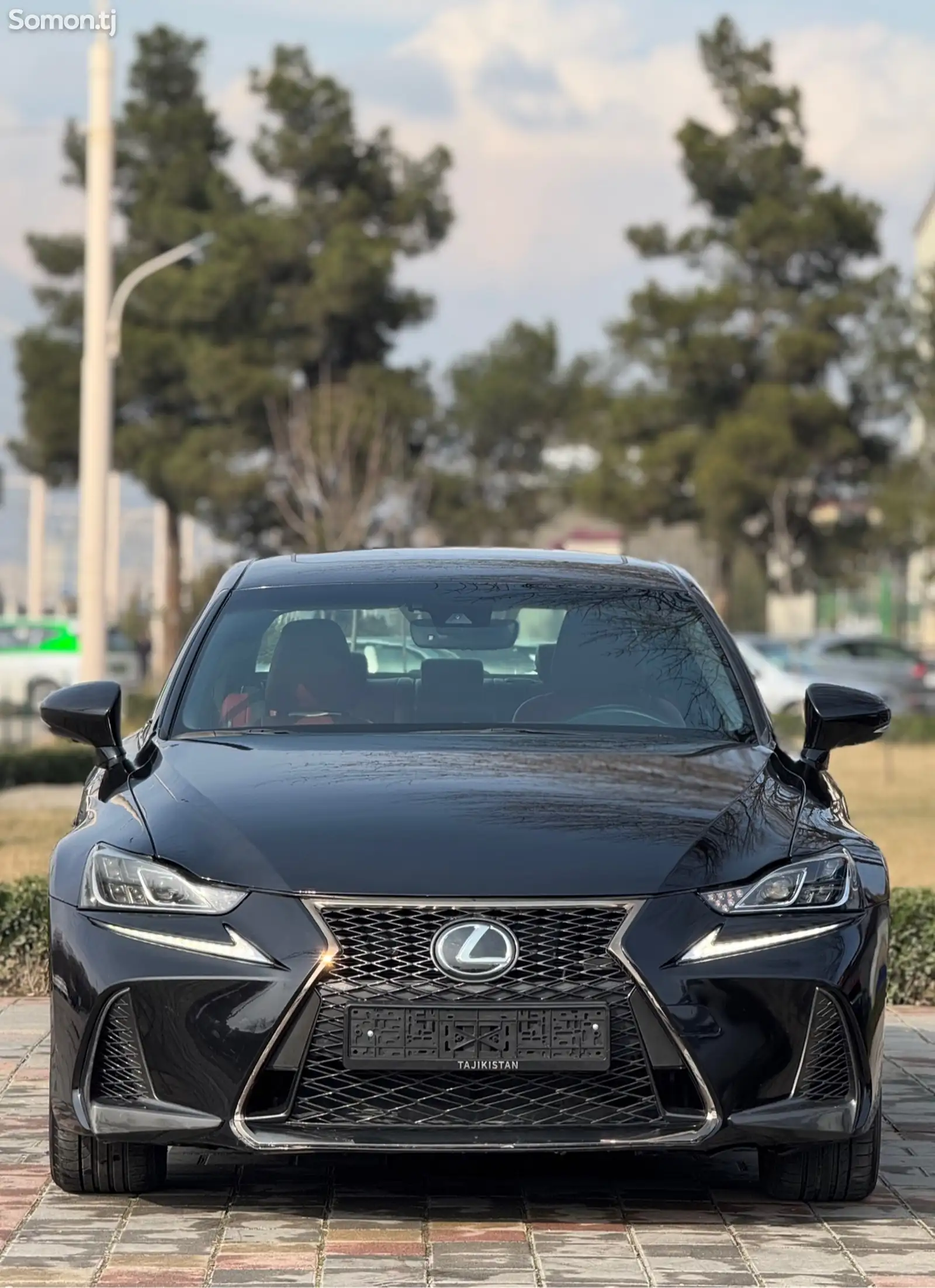 Lexus IS series, 2017-1