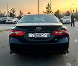 Toyota Camry, 2018-5