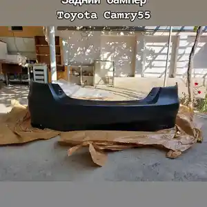 Задний бампер от Toyota Camry55