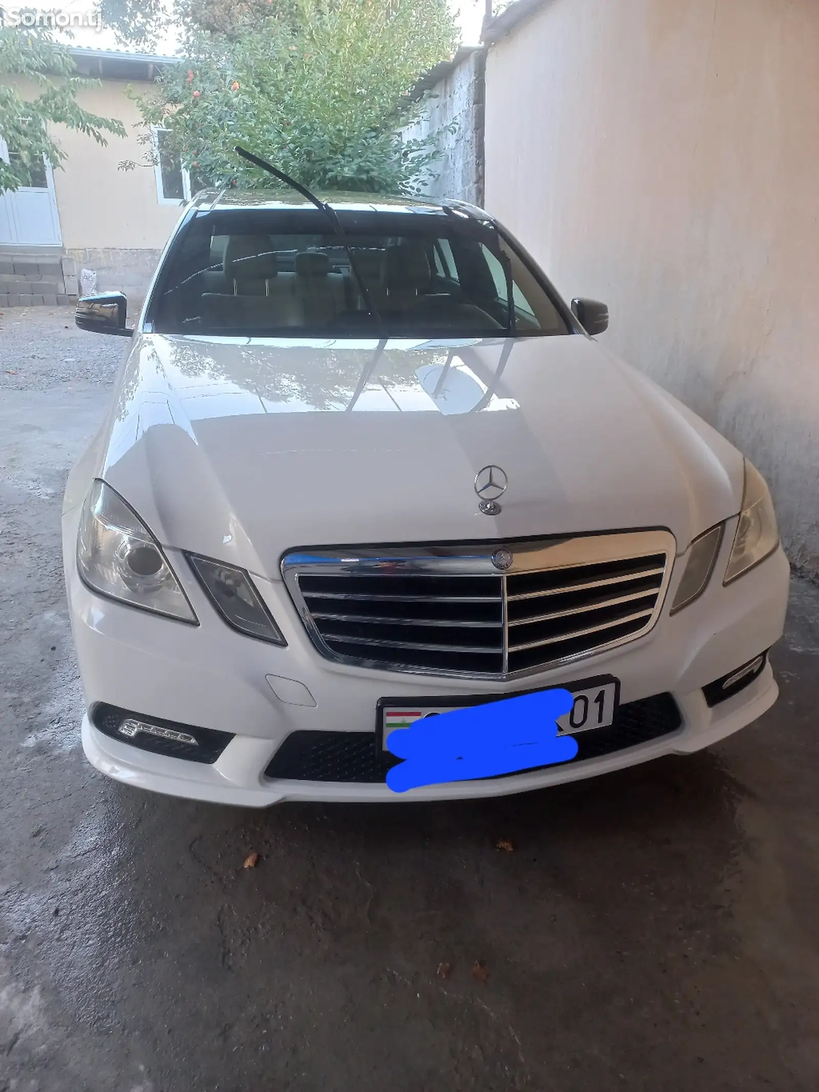 Mercedes-Benz E class, 2010-5