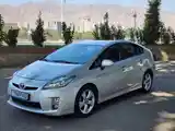 Toyota Prius, 2010-2