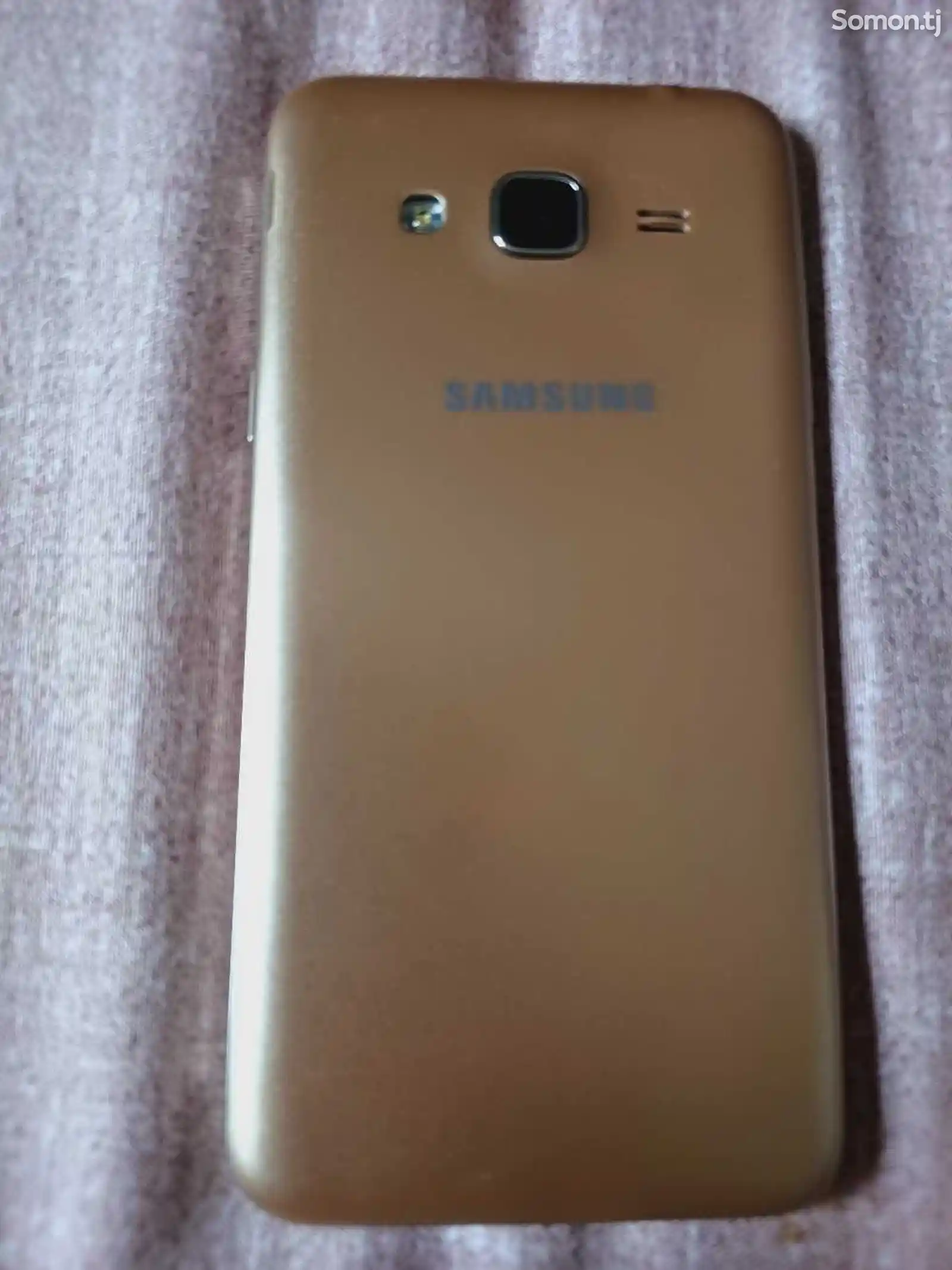 Samsung Galaxy j3 Duos 8gb-2