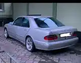 Mercedes-Benz E class, 2001-2