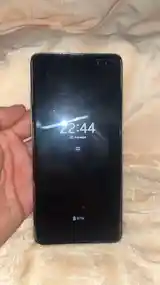 Samsung Galaxy S10 +-3