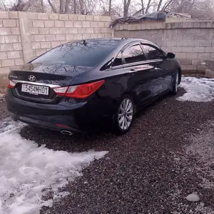 Hyundai Sonata, 2013