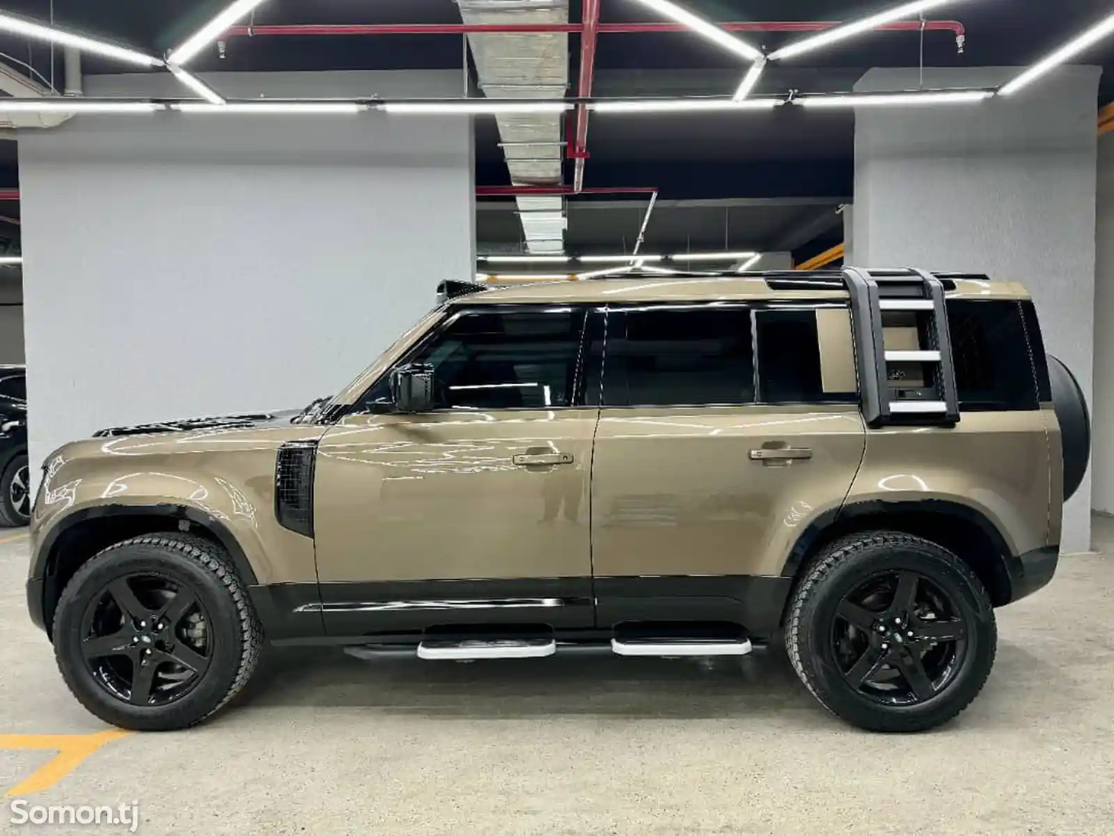 Land Rover Defender, 2022-2