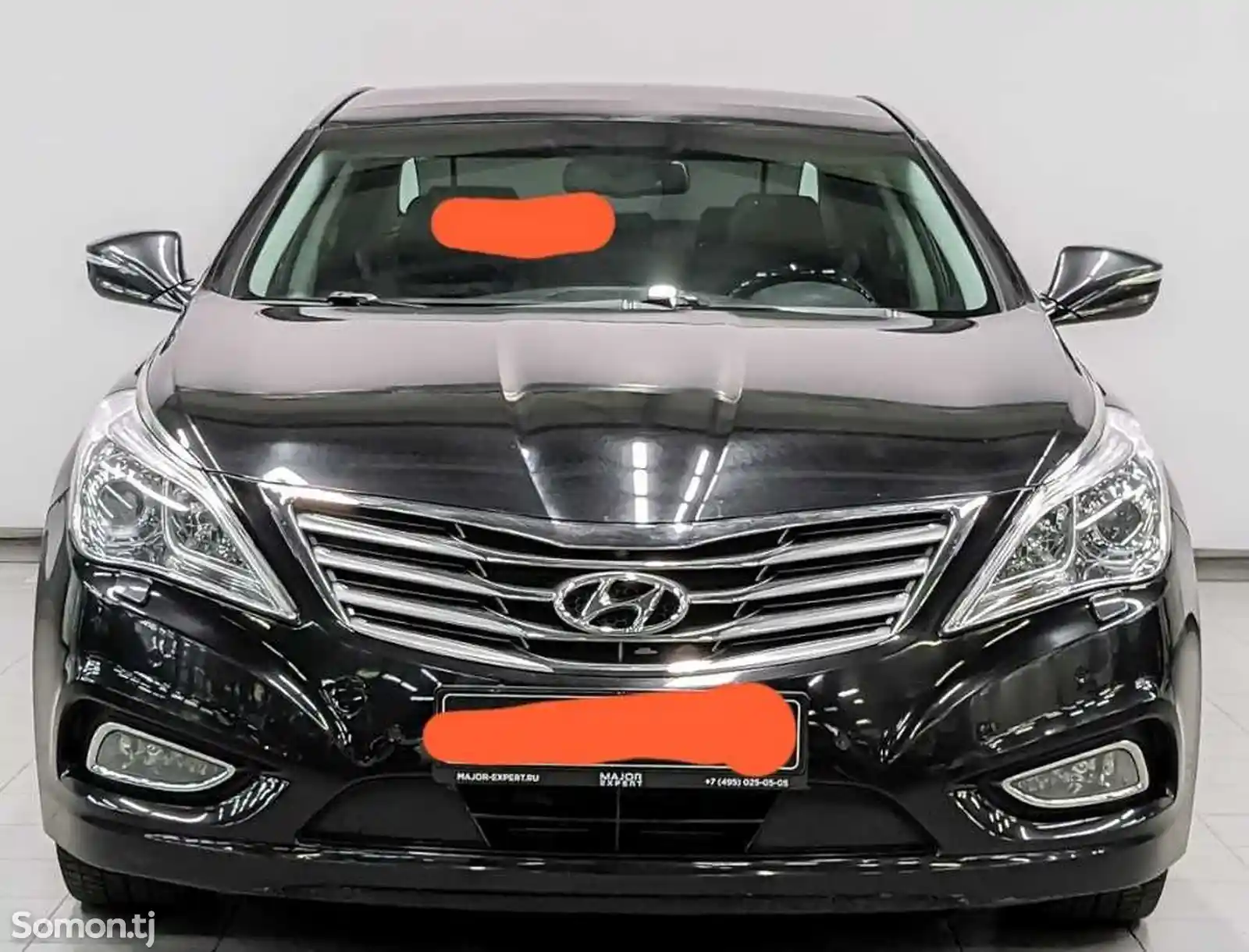 Лобовое стекло на Hyundai Grandeur 2011