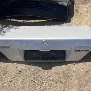 Крышка багажника Mercedes-Benz w140