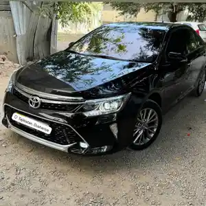 Toyota Camry, 2017