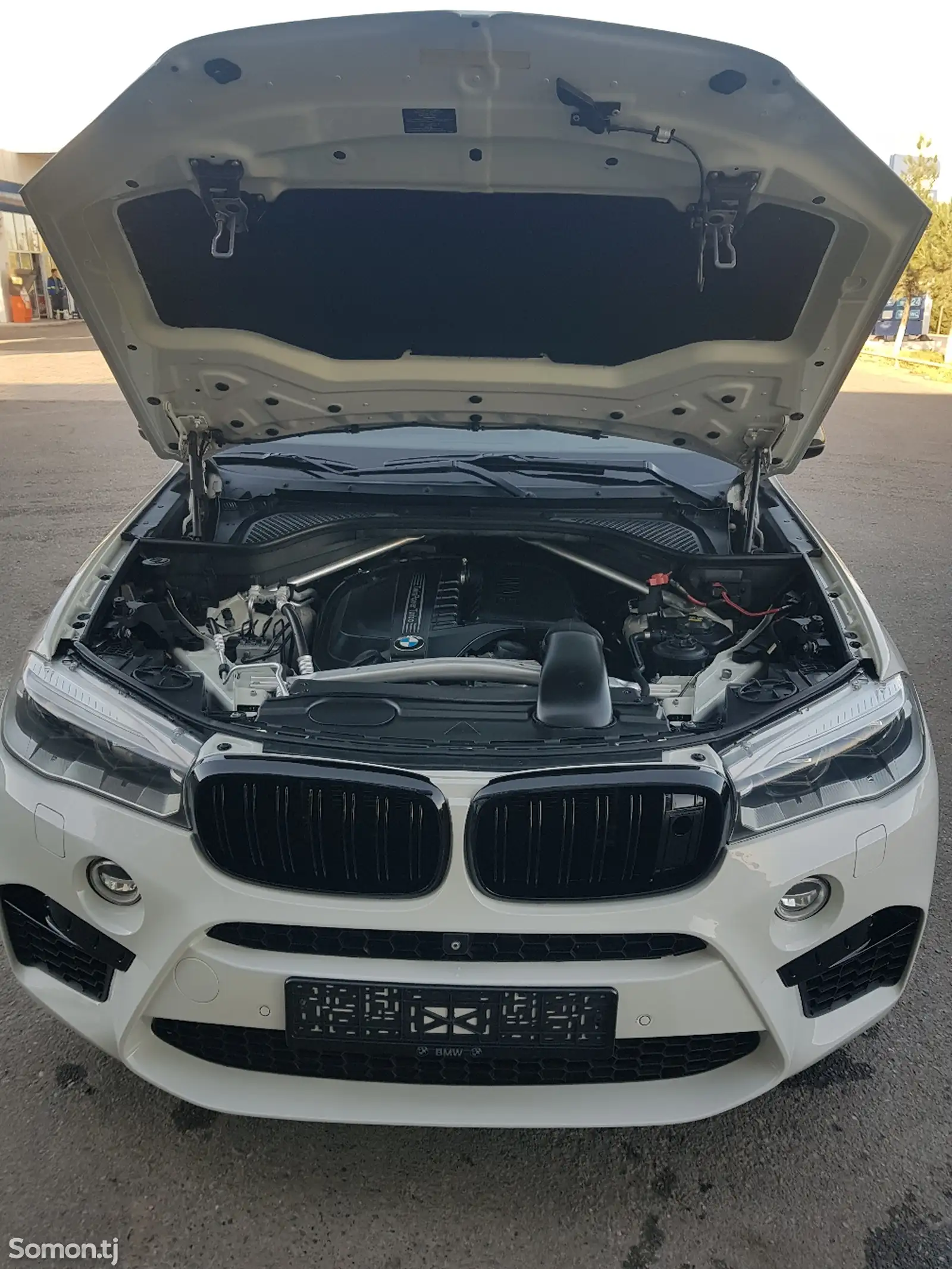 BMW X5, 2015-14