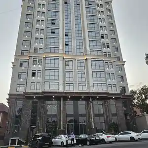 Помещение под магазин / салон, 300м², 91 мкр