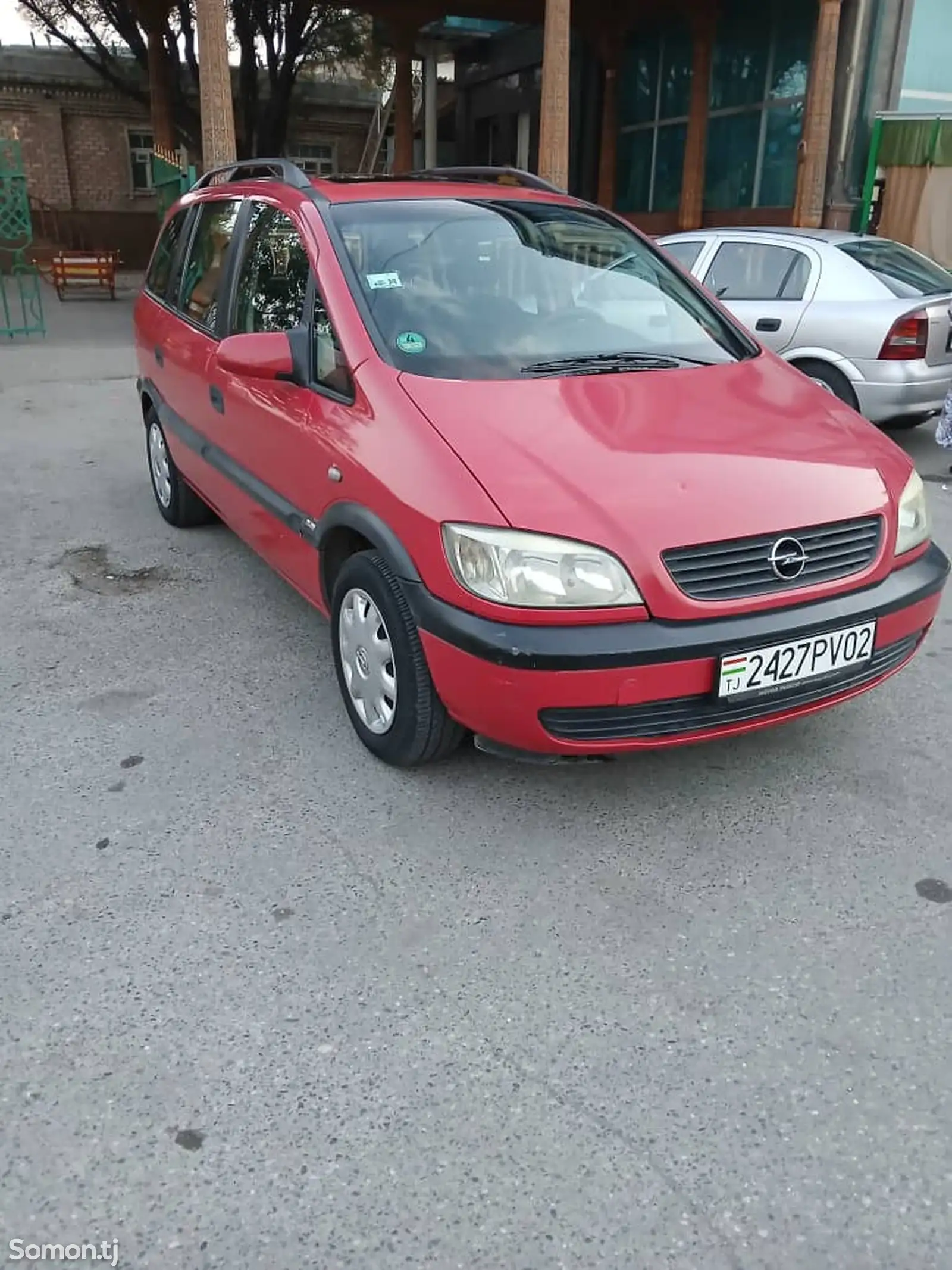 Opel Zafira, 2000-2